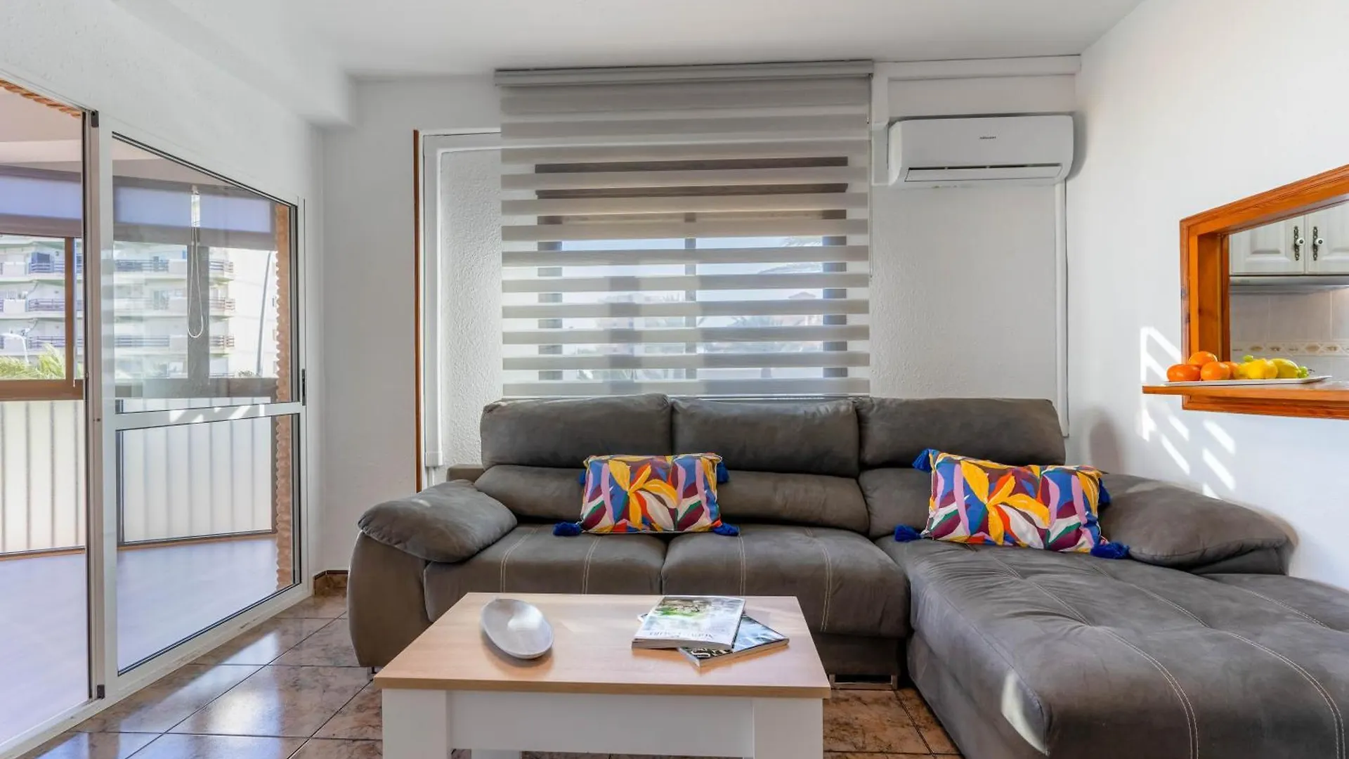 Apartamento Gaviotas II R&R Roquetas de Mar 0*,